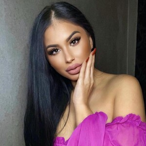 Kim_Paris video