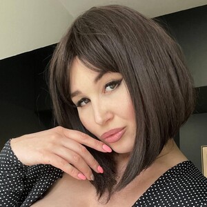 Miss_XXXL live cam video preview