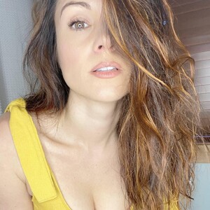 GinnyPotter live cam video preview