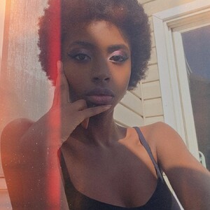 CountessMyy Ebony webcam from United States