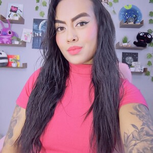 Macey_elliot Young webcam from Colombia